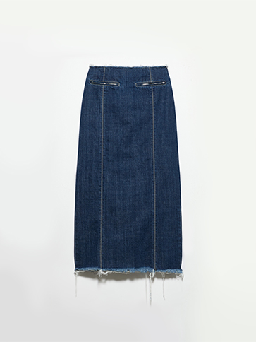 Sami Miro Maxandco Carousel Desktop 1 MAX&Co. Sami Miro Maxandco Carousel Desktop 1 MAX&Co.