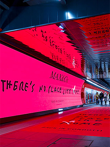 Roma Opening Maxandco Carousel Desktop(5) Maxandco